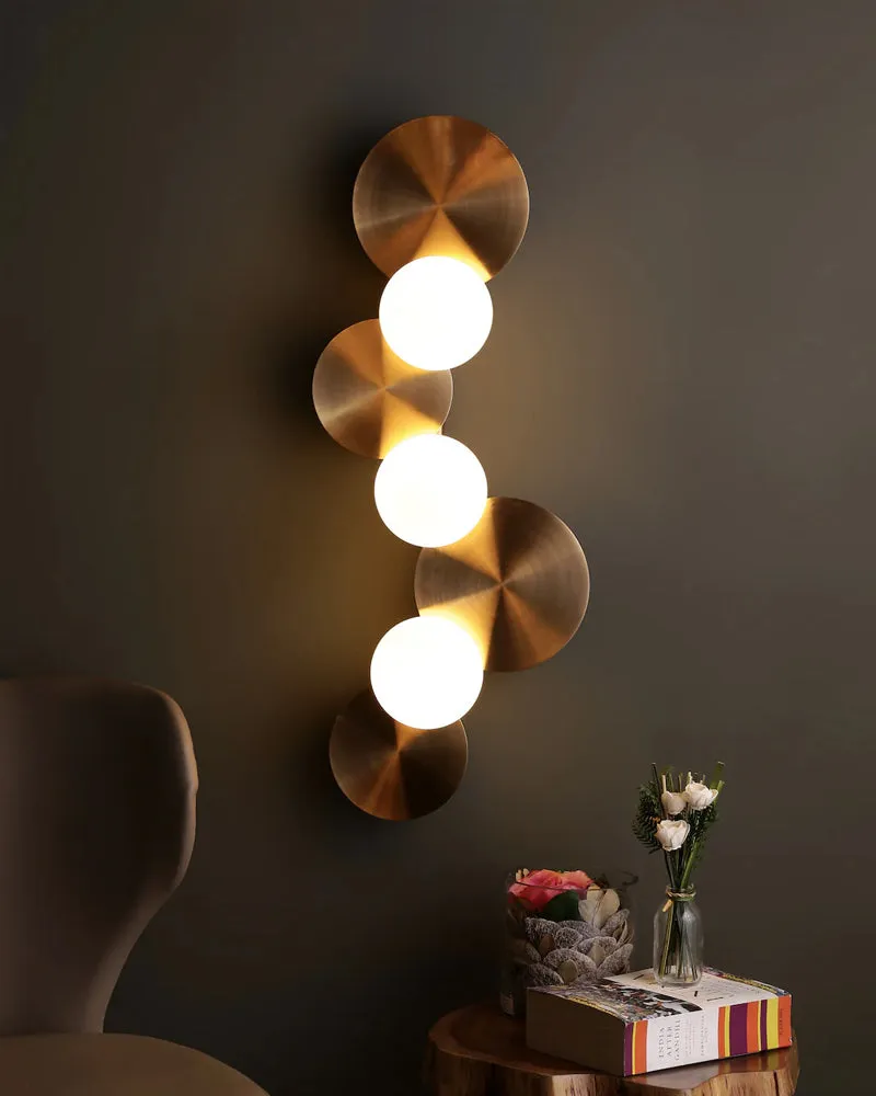 Aquille Gass Ball LED Wall Light